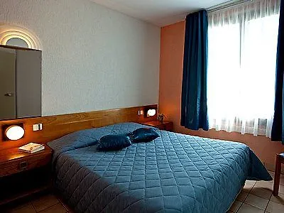 Hotel Logis Les Grenettes Sainte-Marie-de-Re