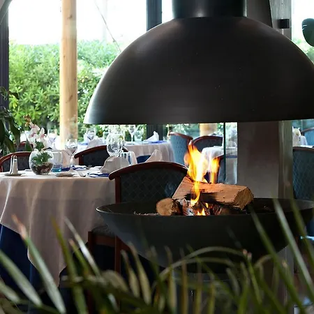 Hotel Les Grenettes 4*