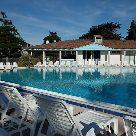 Logis Les Grenettes 4*