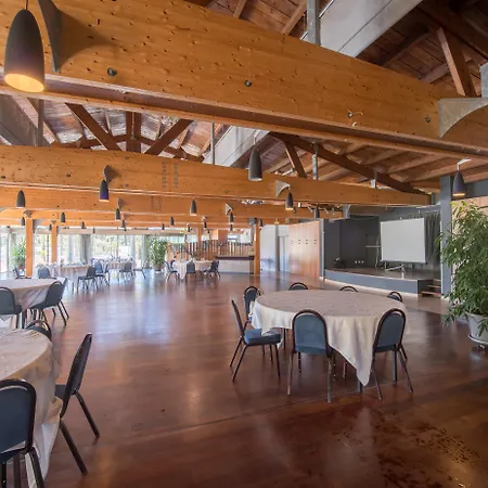 Hotel Logis Les Grenettes Sainte-Marie-de-Re