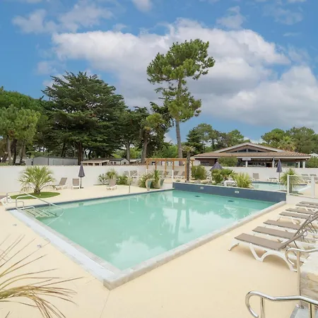 Les Grenettes Hotel