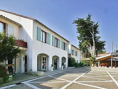 Hotel Les Grenettes 4*