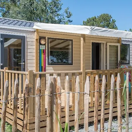 Les Grenettes Hotel 4*