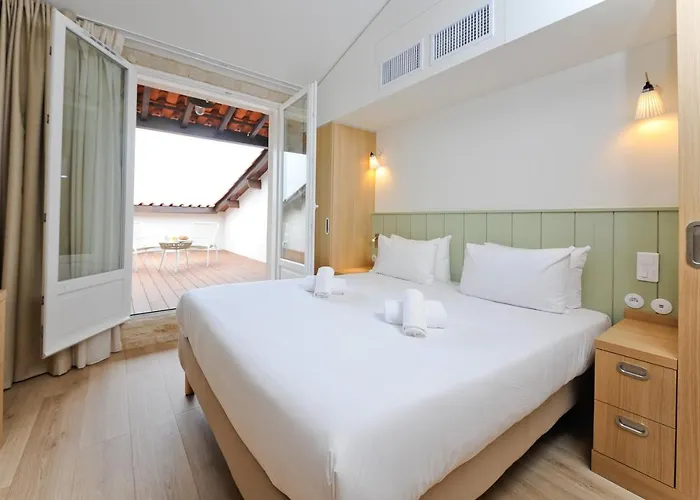 Hotel Logis Les Grenettes Sainte-Marie-de-Re