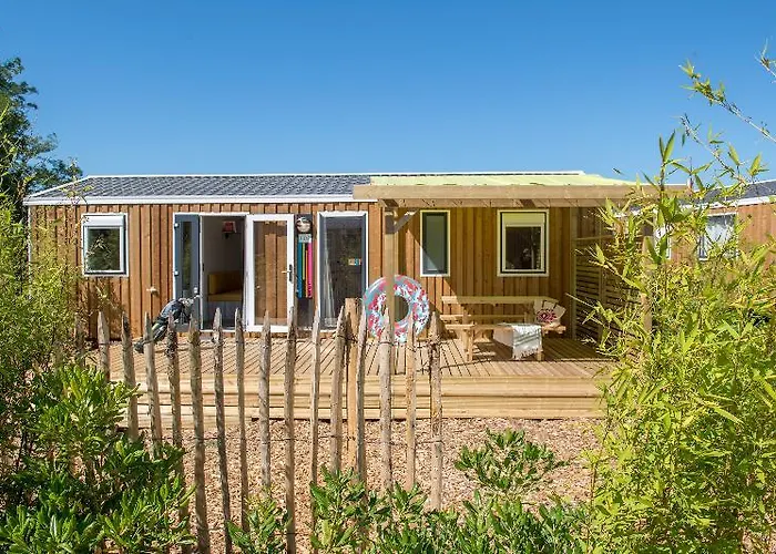 Logis Les Grenettes Hotel Sainte-Marie-de-Re